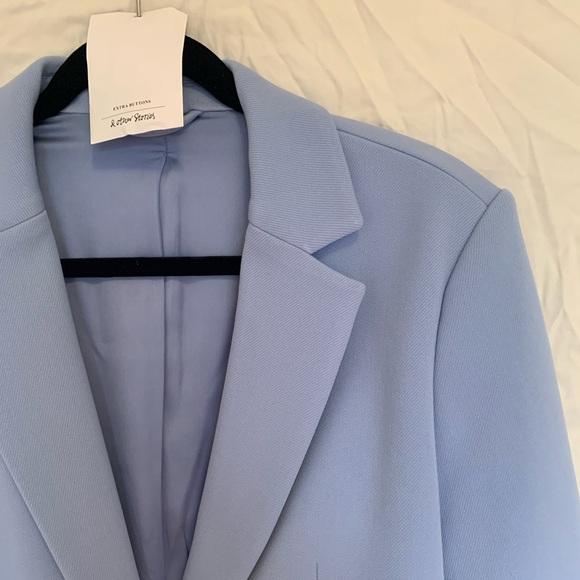& Other Stories Paris Atelier Blazer in Light Blue - Picture 2 of 11